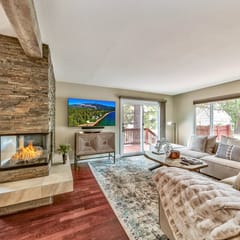8 beds Luxury Lake Tahoe villa with hot tub lx7