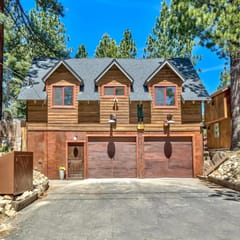 Mv30 Lake Tahoe home close to skiing