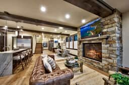 Lakefront South Lake Tahoe Luxury Villa LUXE03 - Image 3