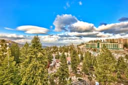 Luxe4 lake Tahoe Luxury Blue Diamond w hot tub and 4 - 4 bath - Image 3