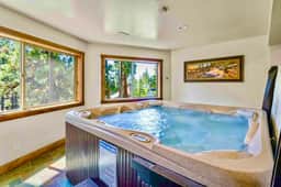 9BR Tahoe Villa, Hot Tub-Sauna-Game Room LX33 - Image 5
