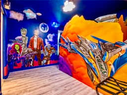 DisneyWorld Epic Luxury Marvel Superhero Haven dw5 - Image 2