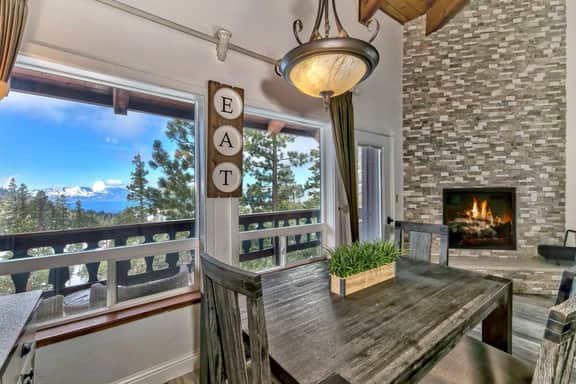Mv17 amazing lake view & spacious 2 bedroom ski cabin with hot t - Image 4