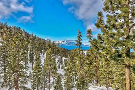 Mv17 amazing lake view & spacious 2 bedroom ski cabin with hot t - Image 3