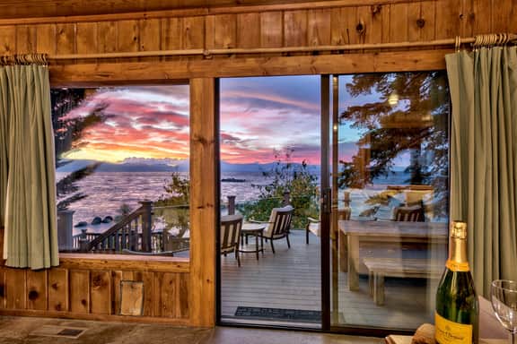 LX6 Lakefront Luxury Estate Cave Rock - Image 2