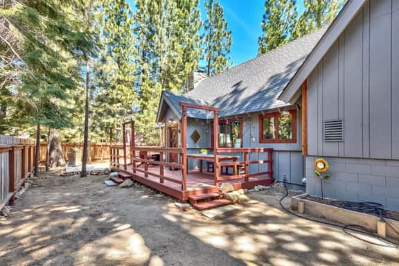 Mv30 Lake Tahoe home close to skiing - Image 2