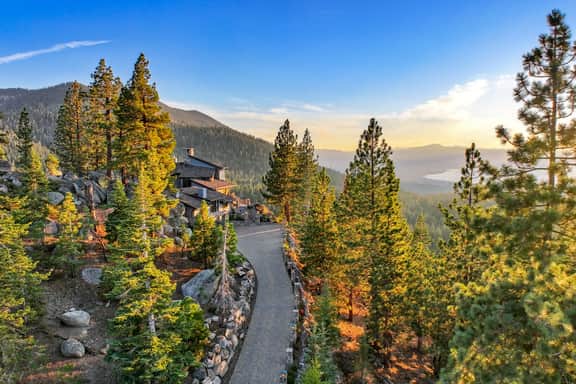Tahoe Blue Estate Luxury Retreat LUXE5 - Image 2
