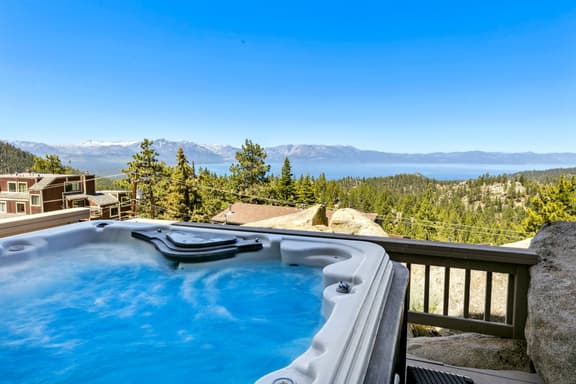 MV55 Lakeview townhome on the Ridge with Hot tub - Image 1